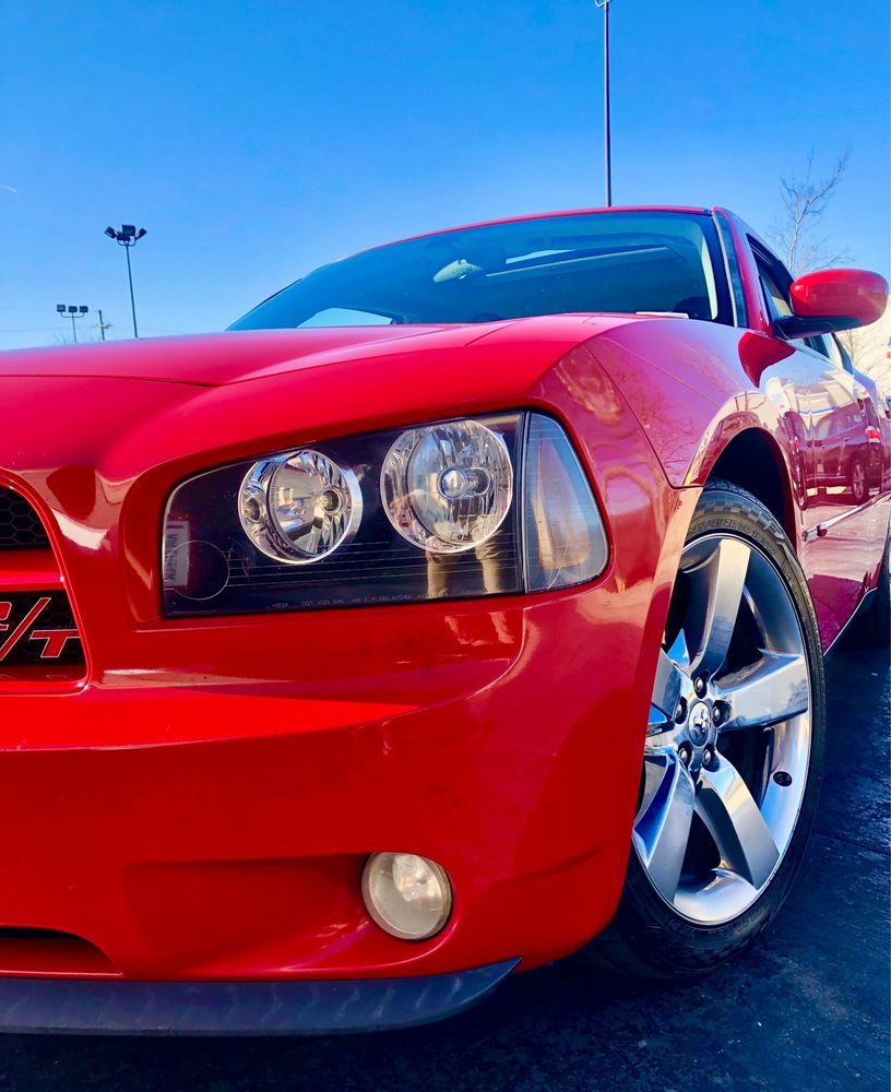 RHYTHM CHRYSLER DODGE JEEP RAM Updated August 2024 19 Photos & 64 Reviews 2210 Gallatin