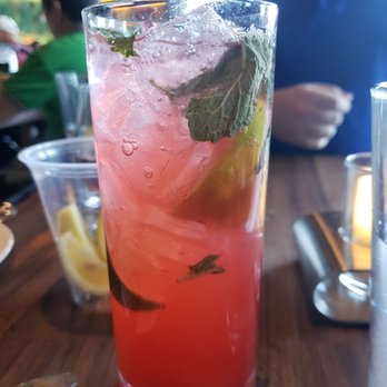 Yard House - Strawberry mojito - New American Near Me - Bakersfield, California
