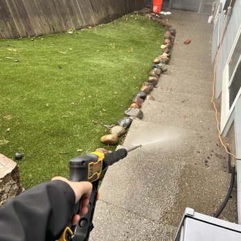 Royal Scoops - Pressure washing dried poop
On the stairs - Pet Waste Removal Near Me