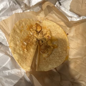 Taco Bell - Don't stay open late if you can't find competent people to make a taco. Rn not a good place for late snack after travel. - Fast Food Near Me - Lockhart, Texas Taco Bell - Don't stay open late if you can't find competent people to make a taco. Rn not a good place for late snack after travel. - Fast Food Near Me - Lockhart, Texas