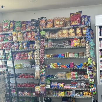 Chismesito Cafe - Cafes Near Me - Richmond, California
