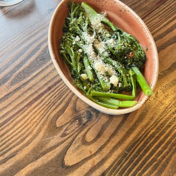 Taverna - Broccolini - Cocktail Bars Near Me - Kapalua, Hawaii