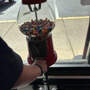 Pizza Del Aureos - Pizza Near Me - East Aurora, New York