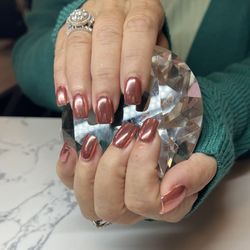 Très Chic Nails And Spa - Nails by Hope