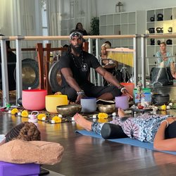 Zen Yoga Studio - Soul Cole, sound bath guide 