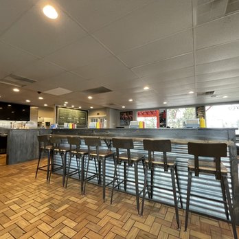 Bend Burger - Inside - Burgers Near Me - Bend, Oregon