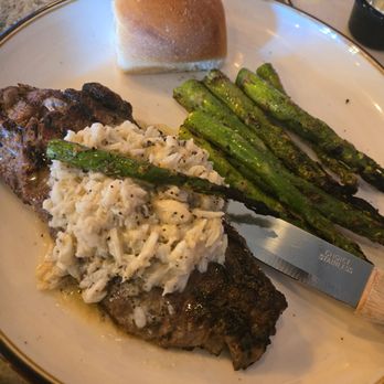 Bovine - New York strip Oscar style with asparagus - Wine Bars Near Me - Midlothian, Texas
