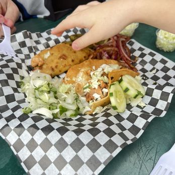 Cherry Avenue Auction - Taco with chicken & cheese add your own toppings - Flea Markets Near Me - Fresno, California