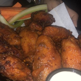 Fronk's - Homemade deep fried wings - Burgers Near Me - Bellflower, California
