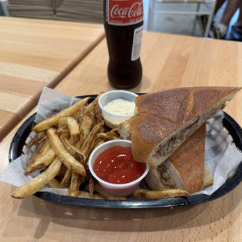 Bilia Eatery - Cuban sandwich - Breakfast & Brunch Near Me - Castle Hills, Texas