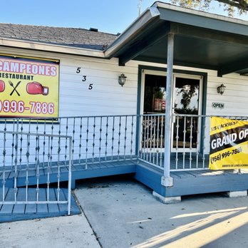 Los Campeones Restaurant - Front of the Restaurant - Mexican Near Me - Brownsville, Texas Los Campeones Restaurant - Front of the Restaurant - Mexican Near Me - Brownsville, Texas