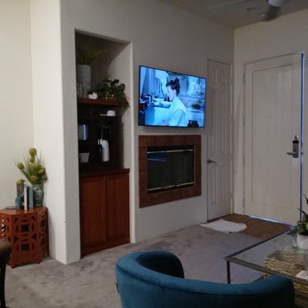 California Vacation Villas - Living room area - Vacation Rentals Near Me - La Quinta, California