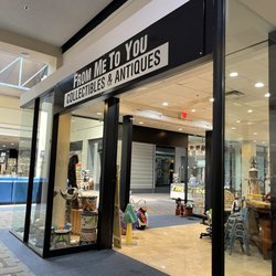 From Me to You - Front of store in mall
