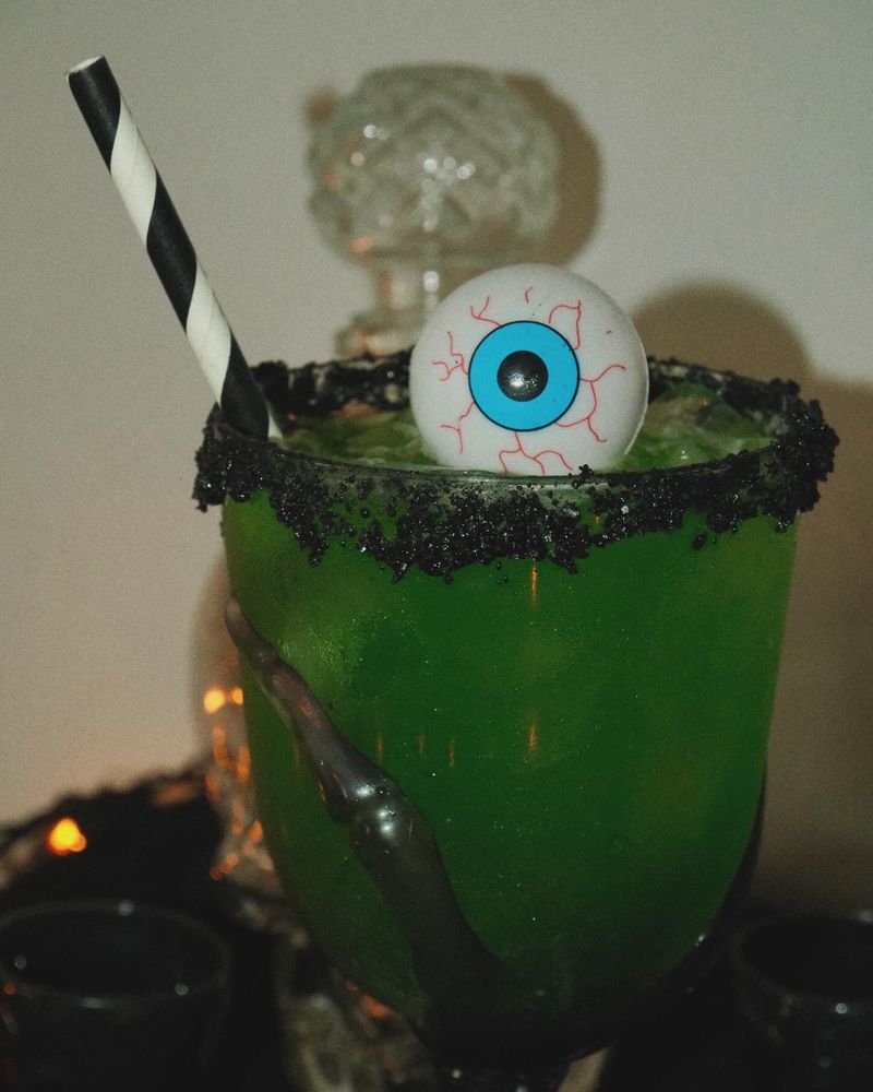 Ramirez Bartending Logo