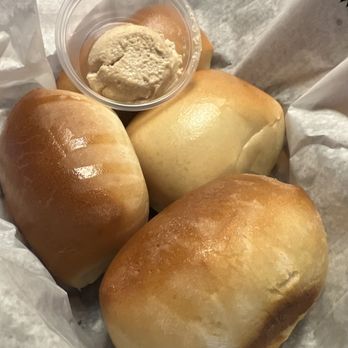 Texas Roadhouse - Rolls - Steakhouses Near Me - Harvey, Louisiana