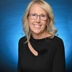 Farmers Insurance - Paula Sass