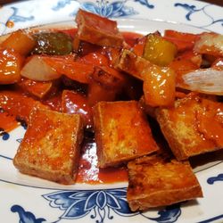 Hunan Garden - Sweet and sour tofu