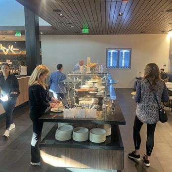 American Express Centurion Lounge - Airport Lounges Near Me - Atlanta, Georgia