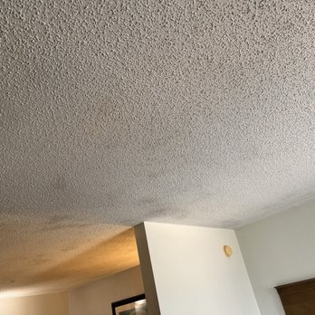 Hotel Alice - Gross ceiling - Hotels Near Me - Pine Knoll Shores, North Carolina