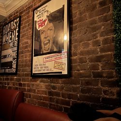 Gadfly Bar