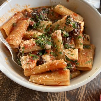 The Queensboro - Rigatoni alla Norma - Gastropubs Near Me - Jackson Heights, New York