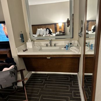 Hilton Phoenix Tapatio Cliffs Resort - Sink on bedroom - Hotels Near Me - Phoenix, Arizona