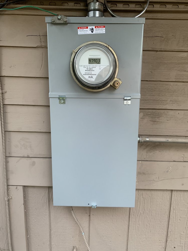 Slide of Advance Electrical Service