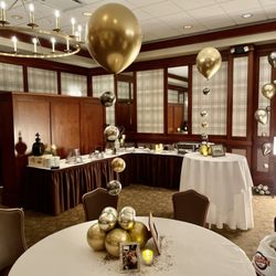 Balloon Dude - Flloating Centerpiece