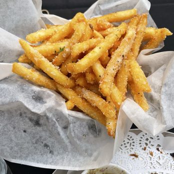 Doris Metropolitan - Truffle fries - New American Near Me - New Orleans, Louisiana