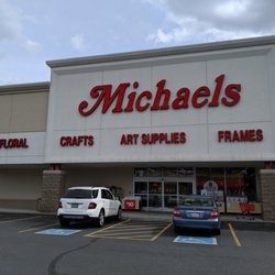 Michaels - Storefront