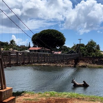 Hanapepe Swinging Bridge - Landmarks & Historical Buildings Near Me - Hanapepe, Hawaii Hanapepe Swinging Bridge - Landmarks & Historical Buildings Near Me - Hanapepe, Hawaii