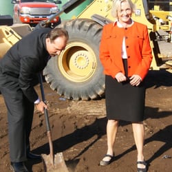 Mrs. Klein's Pickle - Jeff Knapp and Susan Arnold DeMuro Ground Breaking for new factory 2010