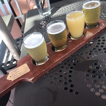 The Cut - Beer flight - Burgers Near Me - Irvine, California