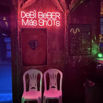 La Buena Barra - Inside - Cocktail Bars Near Me - San Juan, Puerto Rico