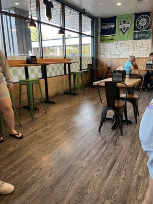 206 Burger Co. ( Lower Queen Ann ) by null