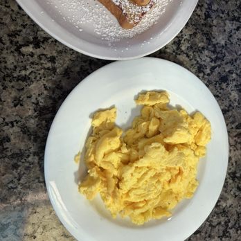 Blue Ridge Grill - Eggs - Seafood Near Me - Brambleton, Virginia