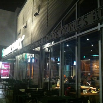 Shake Shack Chestnut Hill - Burgers Near Me - Chestnut Hill, Massachusetts Shake Shack Chestnut Hill - Burgers Near Me - Chestnut Hill, Massachusetts