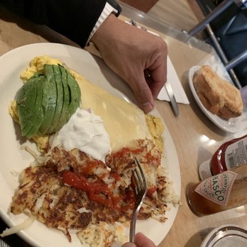 Mo's Egg House - Super California Omelette - Breakfast & Brunch Near Me - Temecula, California