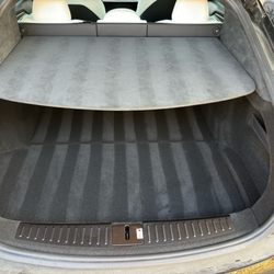 Alvarez Auto Detailing - Vacuumed trunk
