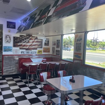 Triangle Drive In - Burgers Near Me - Fresno, California