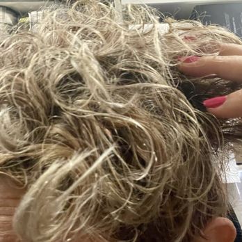 Mis Raices Hair Studio - Hair Salons Near Me - Temecula, California Mis Raices Hair Studio - Hair Salons Near Me - Temecula, California