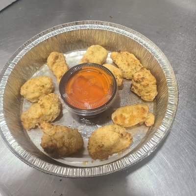 Cutting Edge Pizzeria by null