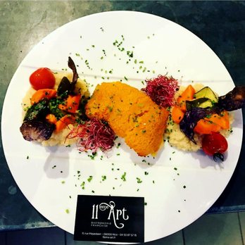 Le 11ème Art - Cabillaud en croûte de tomate - French Near Me - Nice, 06