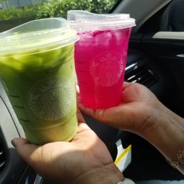 Mango Dragon Fruit Lemonade