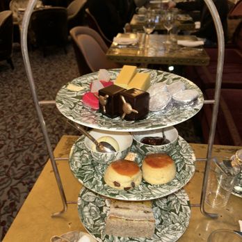 Millie's Lounge - 11/12/24 afternoon tea selection - British Near Me - London, XGL