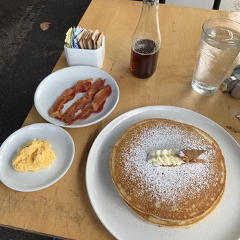 Over Easy - Pumpkin pancakes with eggs and bacon on the side - Breakfast & Brunch Near Me - Kailua, Hawaii