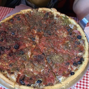 Mr G's Chicago Pizza & Pub - Me G's Famous!  Extraordinary pizza!!! - Pizza Near Me - Branson, Missouri