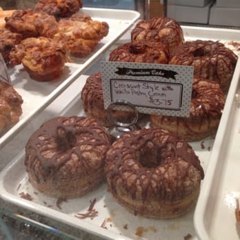 Kettle Glazed Doughnuts - Delish. - Donuts Near Me - Hollywood, California