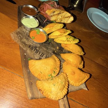 Habana - Sampler appetizer - Cuban Near Me - Irvine, California Habana - Sampler appetizer - Cuban Near Me - Irvine, California