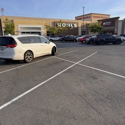 Kohl's - Parking lot view